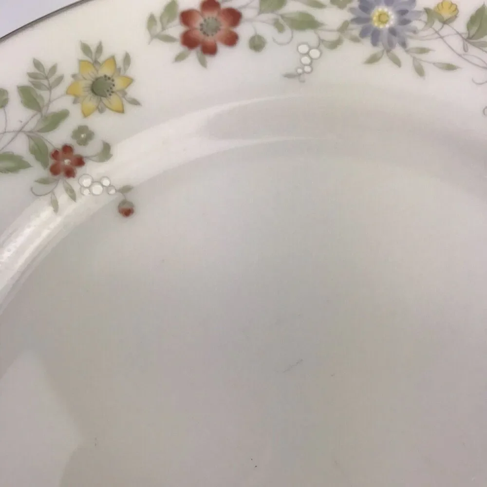 International China Cotillion York 3835 Set of 5 Salad Plates 7.5